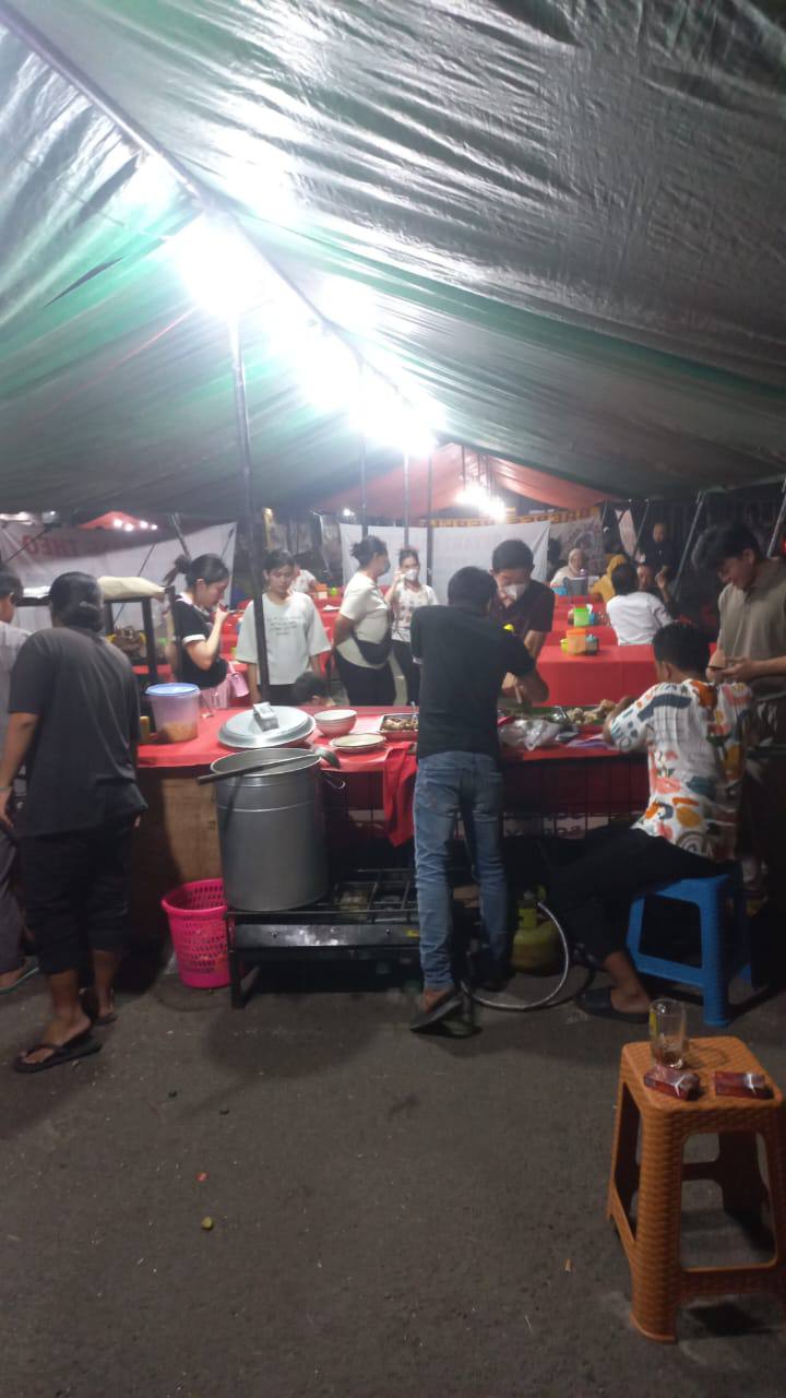 Proses Penyajian – Sop Bang Theo